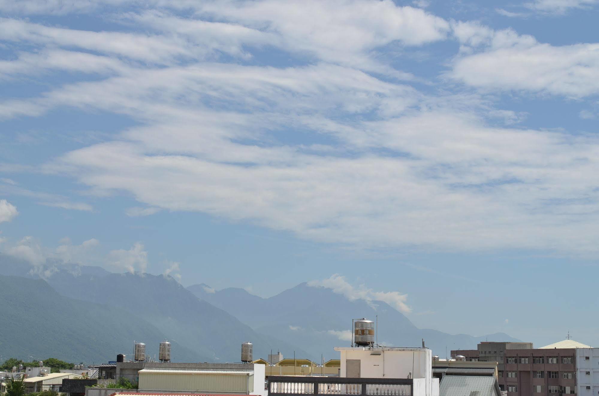 花蓮阿羅國際青年旅舍民宿 Hualien City Exterior photo